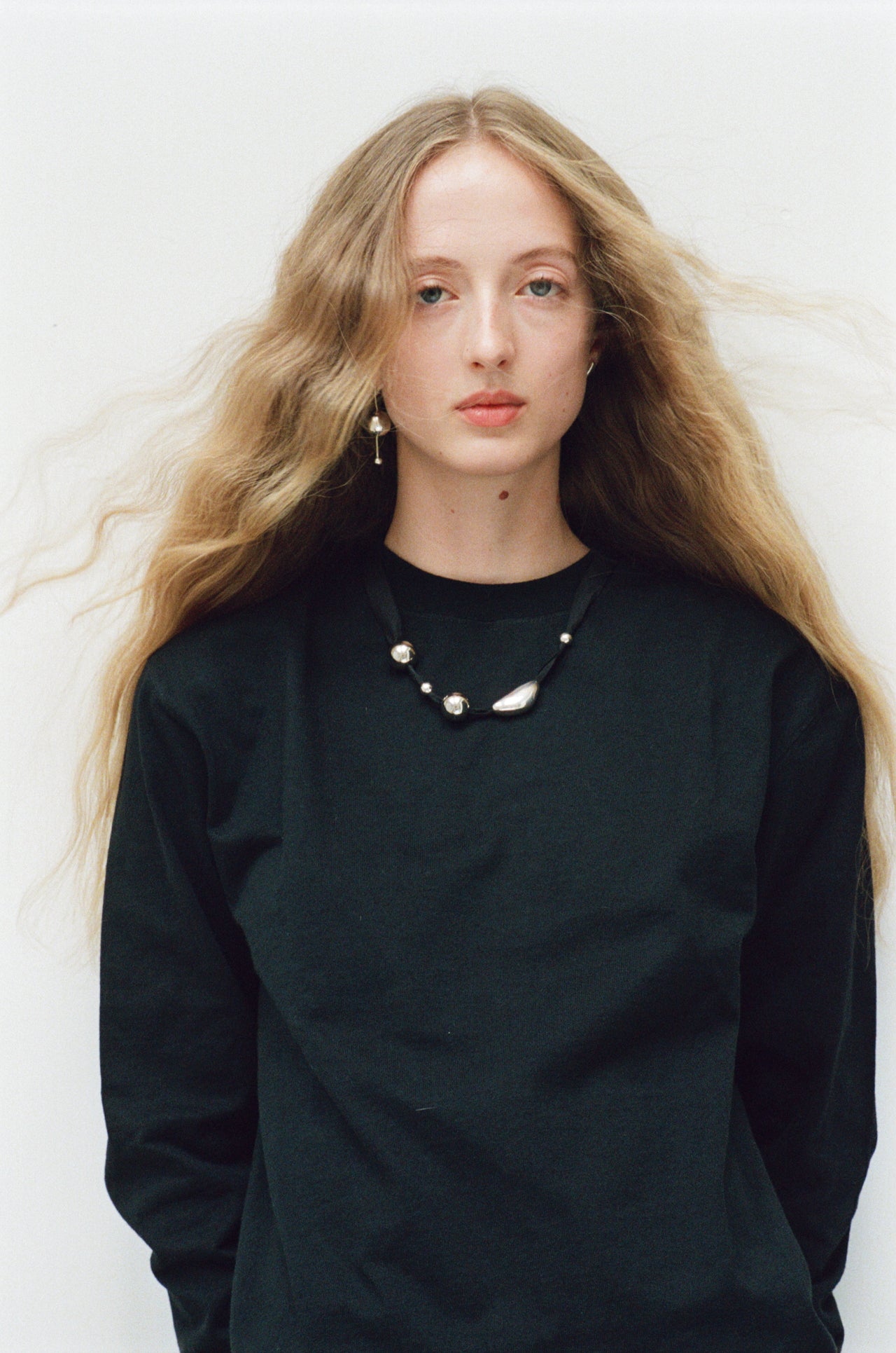 COLLIER GRIGRIS en argent 925 & en soie noire