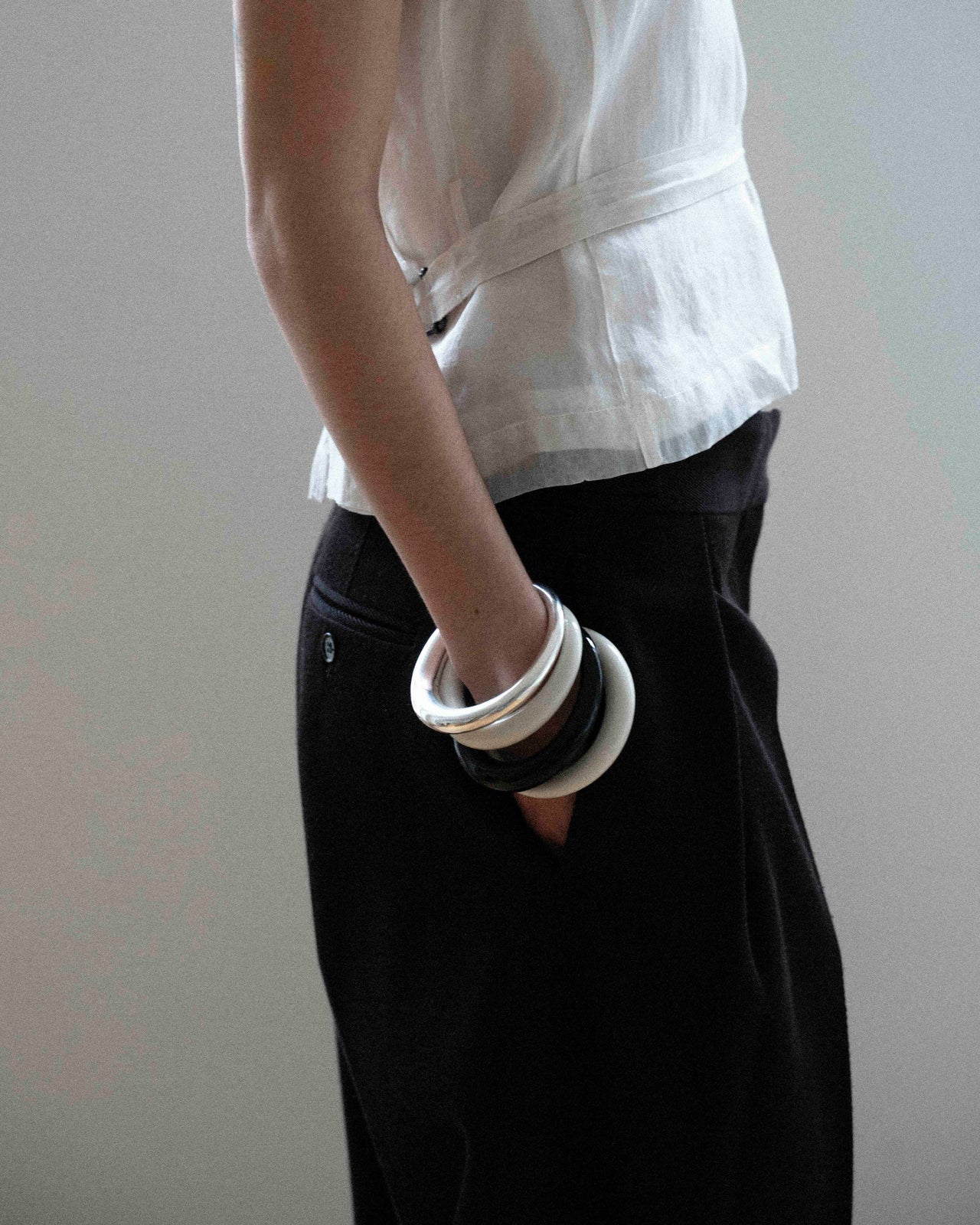 Camille Surault's BLOWBLOW bangle in black resin. 