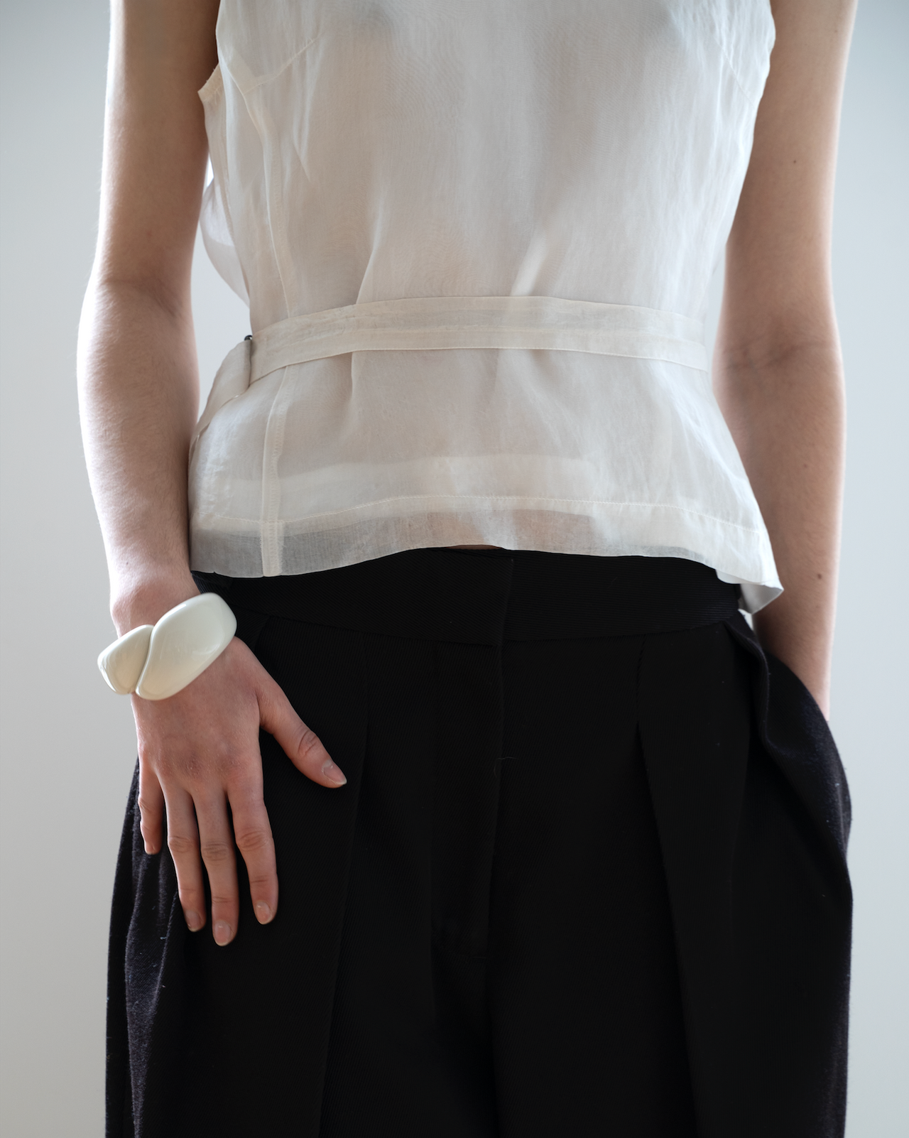 BRACELET DOWDOW - RÉSINE BLANC CASSÉ